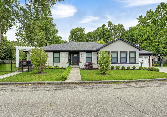 1st image of 41 E Westfield Blvd, Indianapolis, IN 46220 | MLS# 22109373