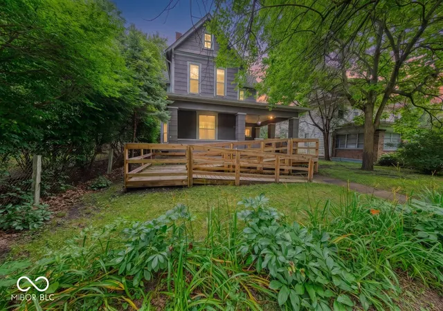 1st image of 605 Woodruff Pl East Dr, Indianapolis, IN 46201 | MLS# 22109391