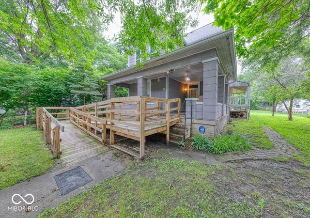 2nd image of 605 Woodruff Pl East Dr, Indianapolis, IN 46201 | MLS# 22109391