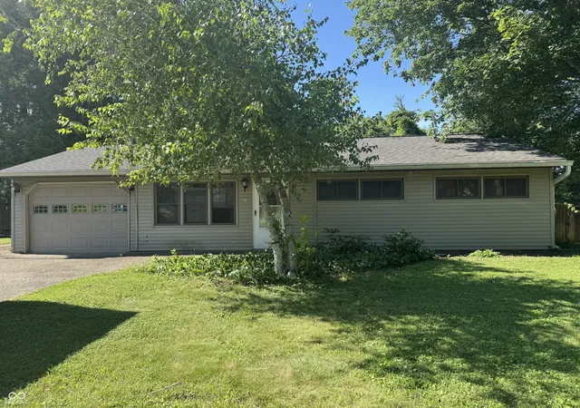 1st image of 117 W Hoosier St, Bloomington, IN 47403 | MLS# 22109399