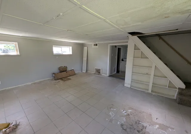 4th image of 310 S Vine St, Indianapolis, IN 46241 | MLS# 22109407