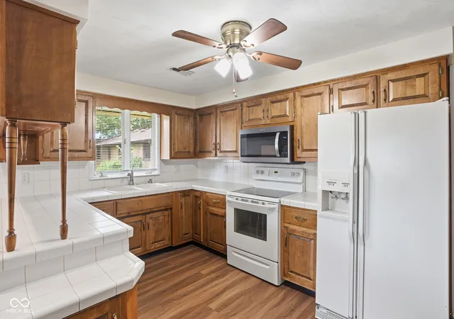 3rd image of 1741 Shepherd Rd, Anderson, IN 46012 | MLS# 22109410