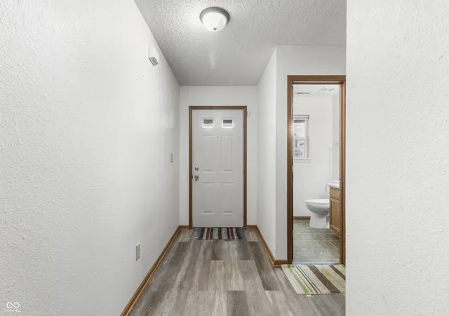 Photo 2 of Single family home for sale at 1216 Country Crk Cir, Indianapolis, IN 46234 | MLS# 22109415 | Listing updated on 2026-09-21