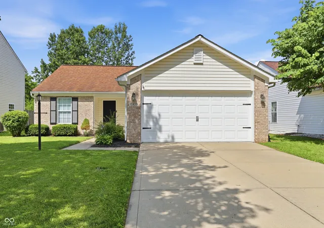 Homes for sale in Noblesville, IN | 15459 Outside Trl, Noblesville, IN 46060 | MLS# 22109441