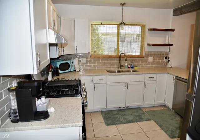 4th image of 614 W Allen St, Bloomington, IN 47403 | MLS# 22109443