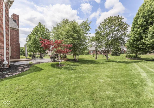 Homes for sale in Indianapolis, IN | 4814 Goldenrain Ct, Indianapolis, IN 46237 | MLS# 22109517