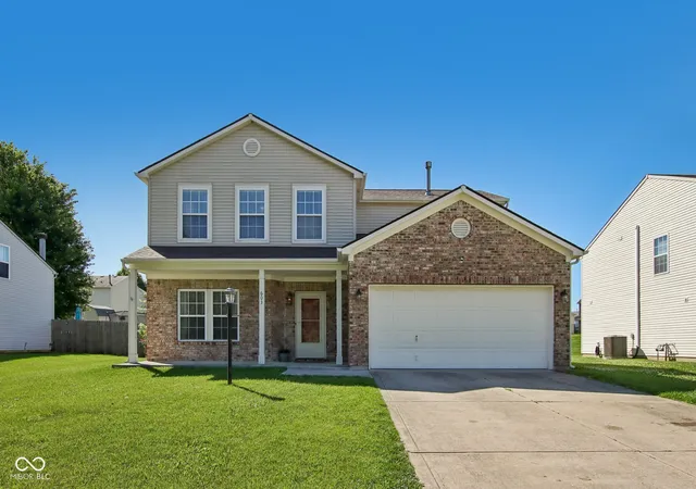 Photo 1 of Sale Pending at 603 Clear Crk Dr, Danville, IN 46122 | MLS# 22109526 | Listing updated on 2026-08-26