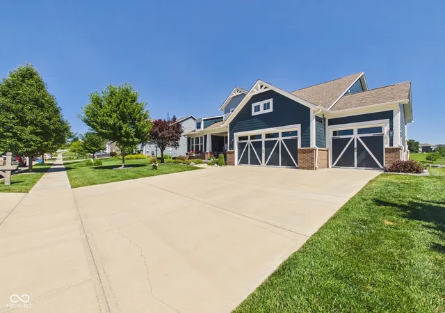Homes for sale in Noblesville, IN | 6842 Bladstone Rd, Noblesville, IN 46062 | MLS# 22109540