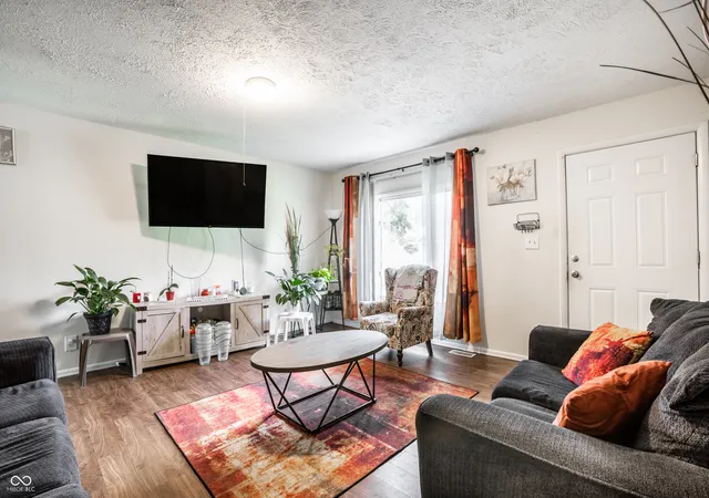 Photo 4 of Single family home for sale at 3561 N Dubarry Rd, Indianapolis, IN 46226 | MLS# 22109545 | Listing updated on 2026-09-29