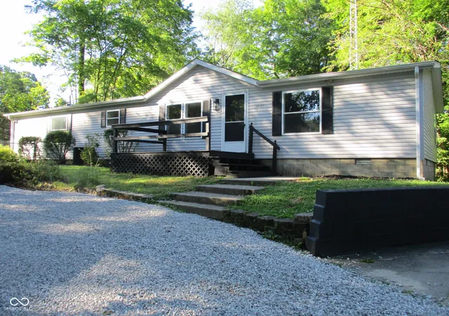 3rd image of 3641 W Weir Cir W, Crawfordsville, IN 47933 | MLS# 22109548
