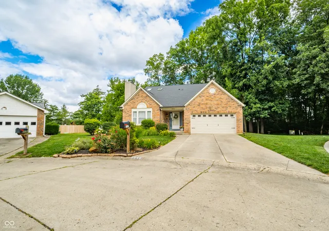 4th image of 8540 Castle Ridge Ln, Indianapolis, IN 46256 | MLS# 22109550