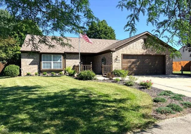 Photo 1 of Sale Pending at 890 Millbrook Dr, Avon, IN 46123 | MLS# 22109568 | Listing updated on 2026-09-29