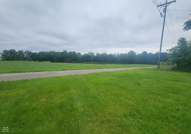 40th image of 92 E Trestle Rd, Veedersburg, IN 47987 | MLS# 22109585