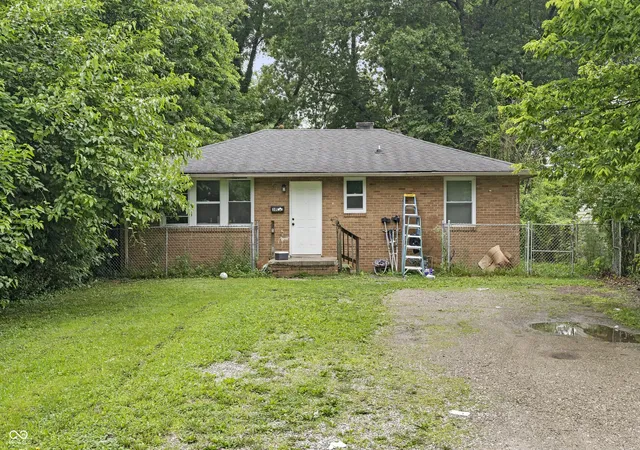 Photo 2 of Single family home for sale at 3603 N Irvington Ave, Indianapolis, IN 46218 | MLS# 22109594 | Listing updated on 2026-08-08