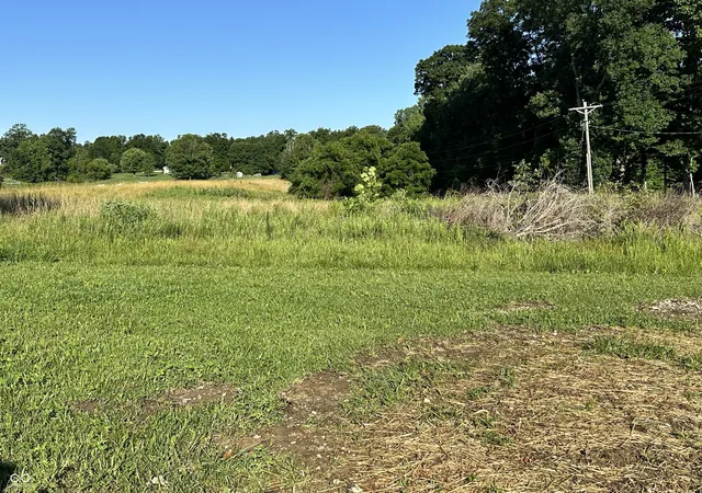 Photo 3 of Land for sale at 520 Paris Dr, Martinsville, IN 46151 | MLS# 22109603 | Listing updated on 2026-08-04