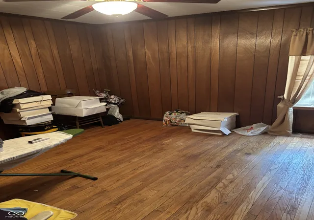Photo 4 of House for sale at 1313 Field St, Hammond, IN 46320 | MLS# 22109605 | Listing updated on 2026-07-14