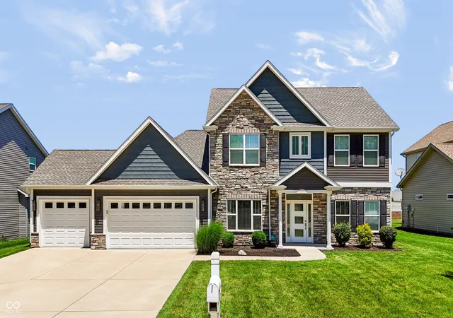 Photo 1 of Single family home for sale at 1066 Chesapeake Pointe Dr, Lafayette, IN 47909 | MLS# 22109622 | Listing updated on 2026-09-22