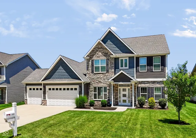 Photo 2 of Single family home for sale at 1066 Chesapeake Pointe Dr, Lafayette, IN 47909 | MLS# 22109622 | Listing updated on 2026-09-22