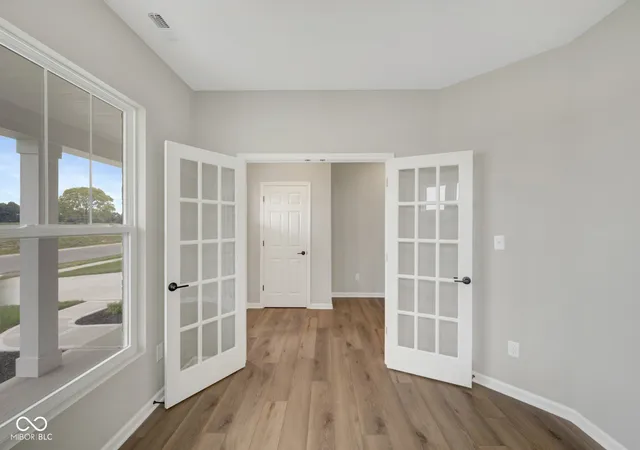 2nd image of 9872 Glad Grist Dr, Mc Cordsville, IN 46055 | MLS# 22109625