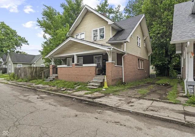 Photo 3 of House for sale at 402 N Parker Ave, Indianapolis, IN 46201 | MLS# 22109652 | Listing updated on 2026-08-20