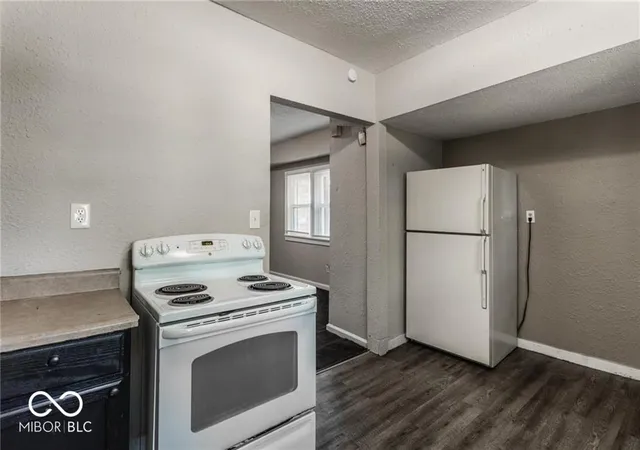 Photo 4 of House for sale at 402 N Parker Ave, Indianapolis, IN 46201 | MLS# 22109652 | Listing updated on 2026-08-20