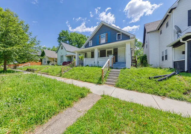 1st image of 29 N Tacoma Ave, Indianapolis, IN 46201 | MLS# 22109656