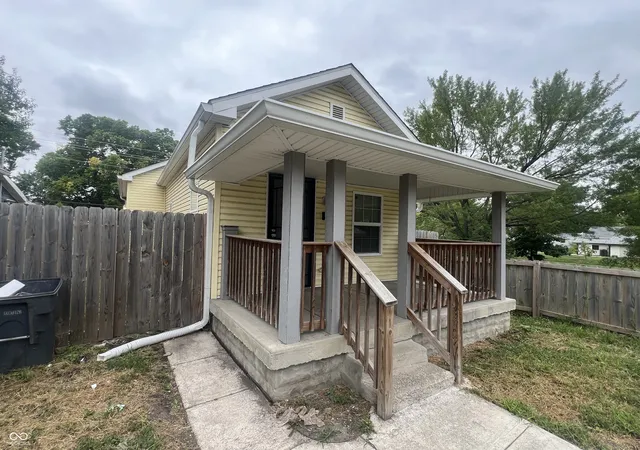 Photo 2 of Single family home for sale at 2522 N Harding St, Indianapolis, IN 46208 | MLS# 22109664 | Listing updated on 2026-06-22