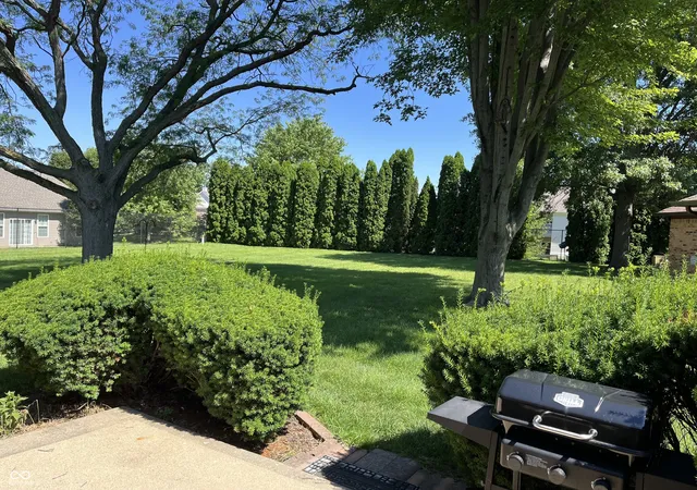 Homes for sale in Brownsburg, IN | 742 Eagle Pkwy #21, Brownsburg, IN 46112 | MLS# 22109676
