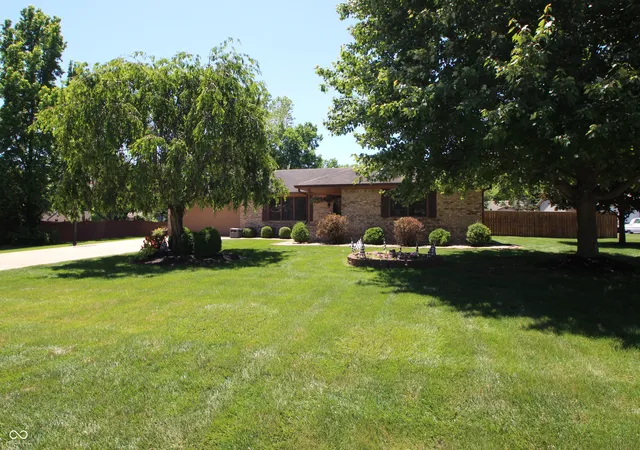 Homes for sale in Plainfield, IN | 4475 Tattersall Dr, Plainfield, IN 46168 | MLS# 22109679