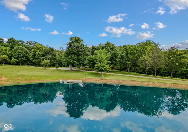 Homes for sale in Brownstown, IN | 4325 N County Road 650 W, Brownstown, IN 47220 | MLS# 22109680