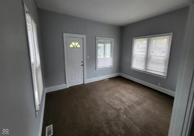 Photo 3 of Single family home for sale at 1024 W 13th Street, Anderson, IN 46016 | MLS# 22109686 | Listing updated on 2026-09-22