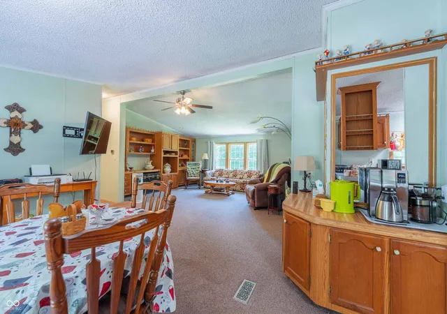 Photo 3 of Sale Pending at 982 E Porter Ridge Rd, Spencer, IN 47460 | MLS# 22109698 | Listing updated on 2026-08-21