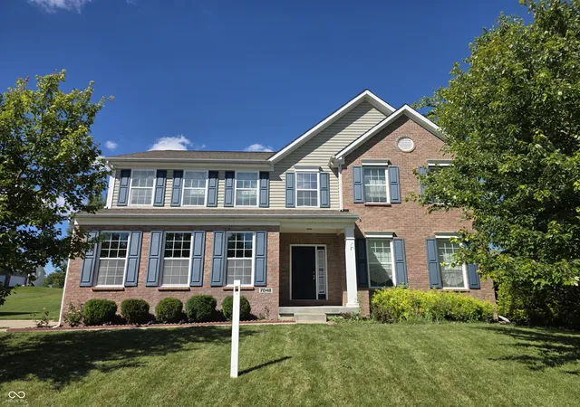 1st image of 7048 Stoney Ridge Dr, Columbus, IN 47201 | MLS# 22109709