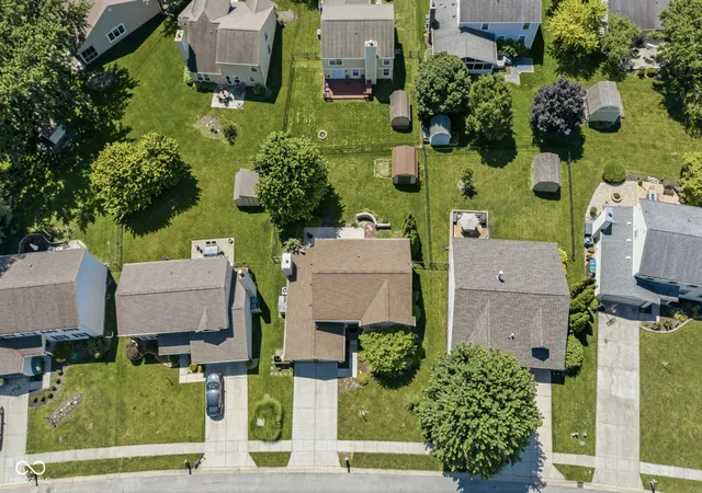 2nd image of 8897 Tanner Dr, Fishers, IN 46038 | MLS# 22109722