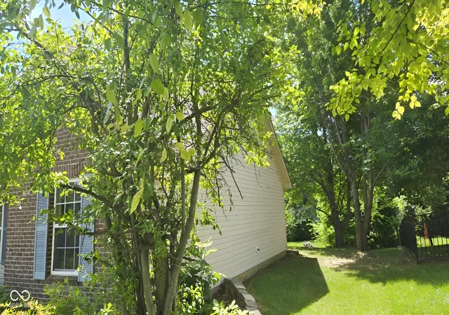 Photo 3 of Sale Pending at 1809 Emerald Pines Ln, Westfield, IN 46074 | MLS# 22109724 | Listing updated on 2026-09-07