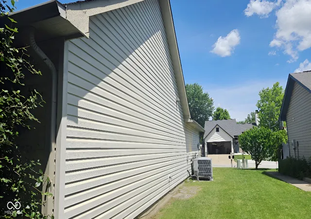 Photo 4 of Sale Pending at 1809 Emerald Pines Ln, Westfield, IN 46074 | MLS# 22109724 | Listing updated on 2026-09-07