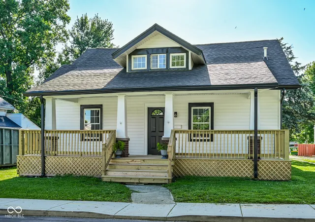 Photo 2 of Sale Pending at 137 N Tennessee St, Danville, IN 46122 | MLS# 22109733 | Listing updated on 2026-09-03