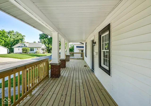 Photo 3 of Sale Pending at 137 N Tennessee St, Danville, IN 46122 | MLS# 22109733 | Listing updated on 2026-09-03