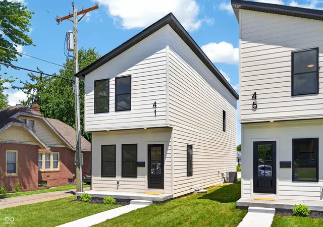 3rd image of 41 S Beatty St, Columbus, IN 47201 | MLS# 22109737