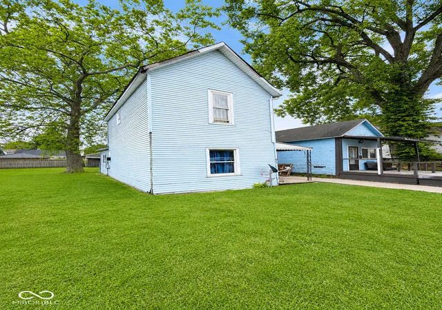 3rd image of 810 N Walnut St, Muncie, IN 47305 | MLS# 22109746