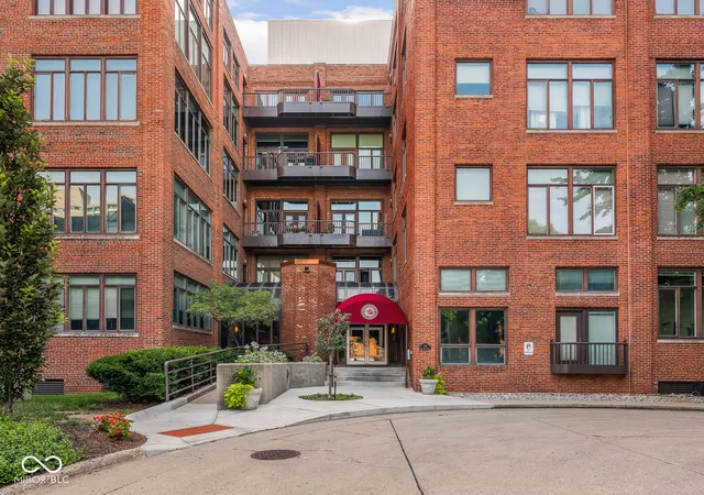 Condo for sale at 430 N Park Ave #106, Indianapolis, IN 46202 | MLS# 22109777