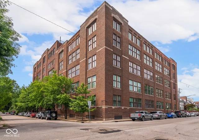 Photo 1 of Condo for sale at 430 N Park Ave #106, Indianapolis, IN 46202 | MLS# 22109777 | Listing updated on 2026-09-12