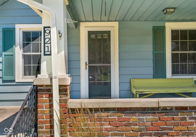 4th image of 921 Walnut St, Franklin, IN 46131 | MLS# 22109785