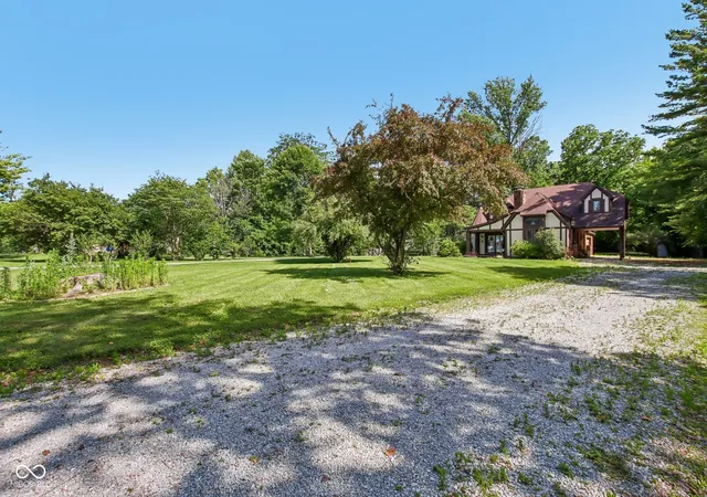 Photo 3 of Single family home for sale at 9535 E Southport Rd, Indianapolis, IN 46259 | MLS# 22109822 | Listing updated on 2026-10-19
