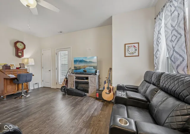 5th image of 497 Nick Ct, Martinsville, IN 46151 | MLS# 22109835