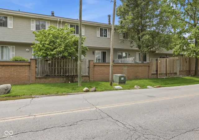 Photo 47 of Condo for sale at 5521 Vin Rose Ln, Indianapolis, IN 46226 | MLS# 22109856 | Listing updated on 2026-08-19