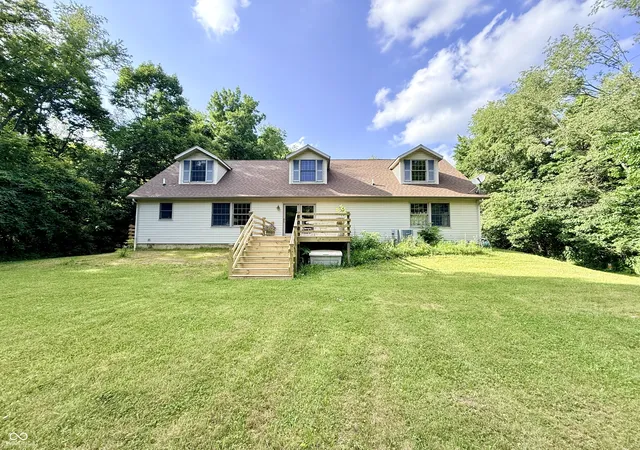 Homes for sale in Crawfordsville, IN | 2545 E Overcoat Rd, Crawfordsville, IN 47933 | MLS# 22109858