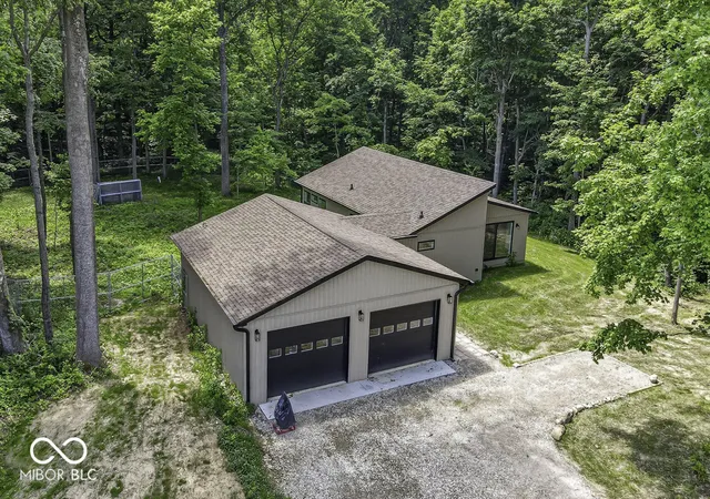 Photo 2 of Single family home for sale at 6888 S State Rd 44, Martinsville, IN 46151 | MLS# 22109872 | Listing updated on 2026-07-02