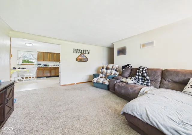 5th image of 509 Imy Ln, Anderson, IN 46013 | MLS# 22109876