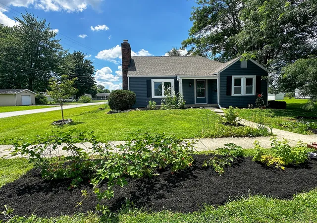 1st image of 205 N Sycamore Sts, Osgood, IN 47037 | MLS# 22109887